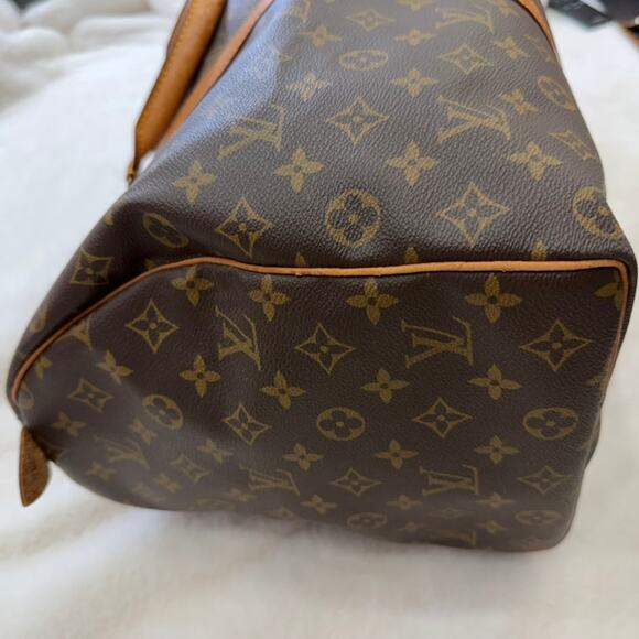 Louis Vuitton Keepall 50 Monogram Travel Duffel - Picture 3 of 13